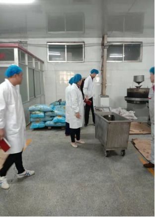 兰山区食品生产环节环境卫生整治情况通报